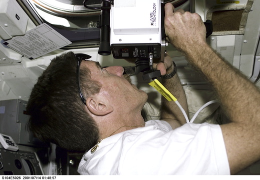 STS104-E-5026