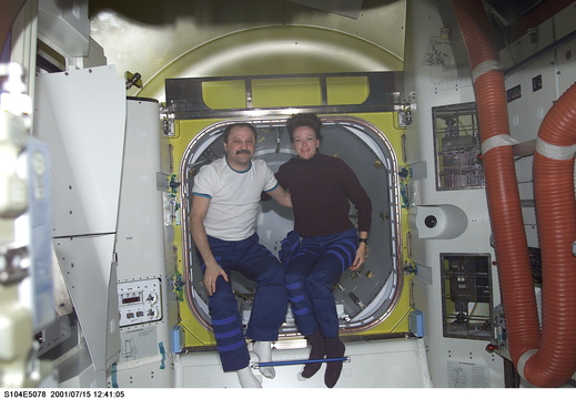 STS104-E-5078