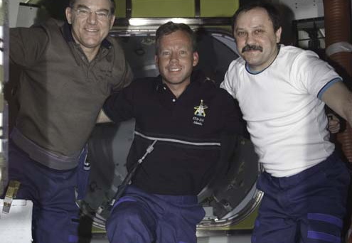 STS104-E-5083