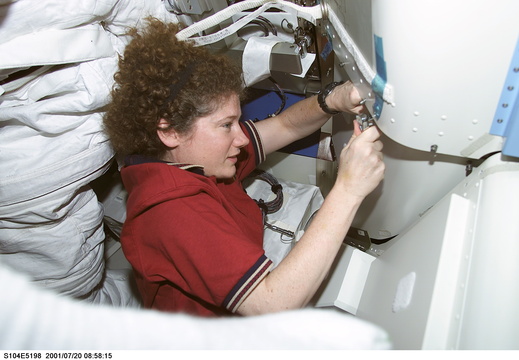 STS104-E-5198
