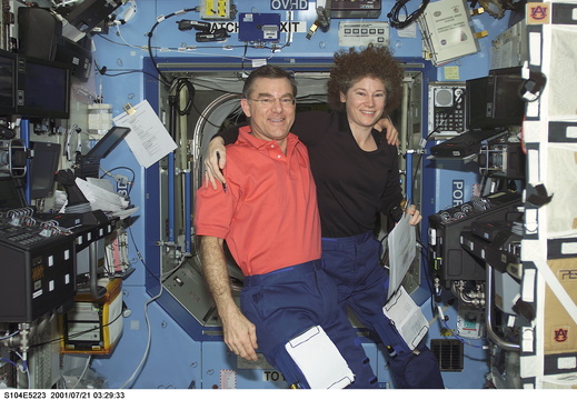 STS104-E-5223
