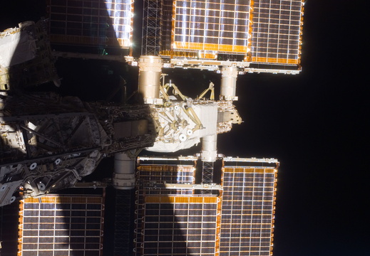 STS123-E-09850