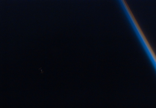 STS123-E-10185