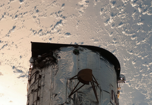 STS125-E-07881