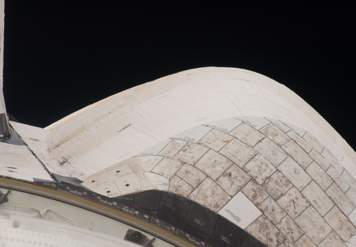 STS126-E-06885