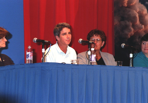 1999 Women's forum