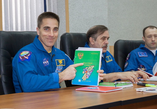 Expedition 35 36 Crew Members - 8577611063 efbe35f647 z