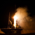 Expedition 40 Launch - 14744105192_cf2150fe65_o.jpg