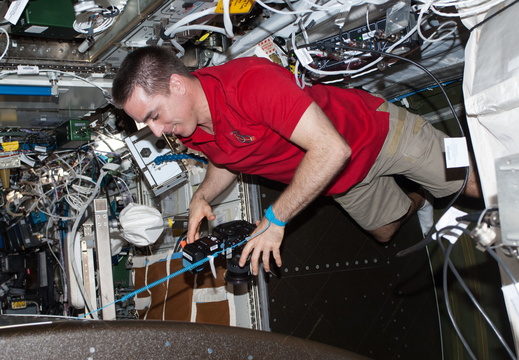 Astronaut Chris Cassidy in Destiny Lab - 9422877693 e83042f3c5 o