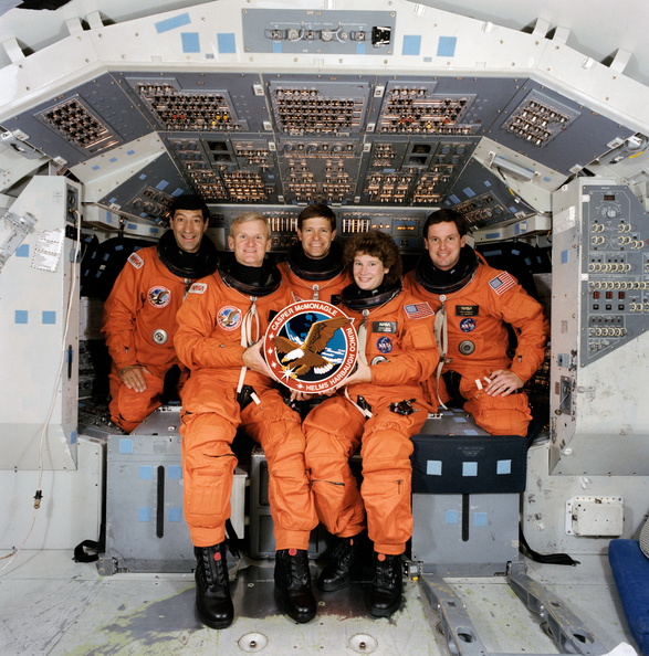 STS054-S-002.jpg