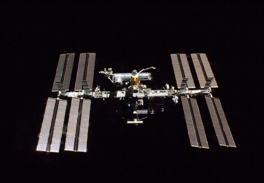 STS133-E-10361