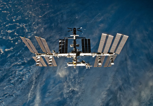 STS133-E-10378