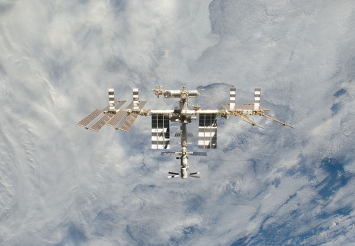 STS133-E-10394