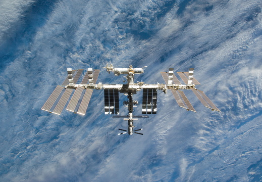 STS133-E-10386
