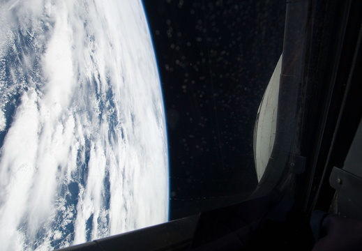 STS133-E-06891