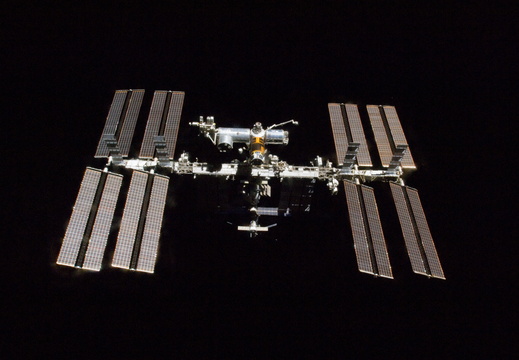 STS133-E-10365