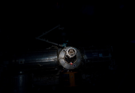 STS133-E-06481