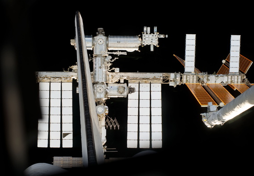 STS133-E-06678