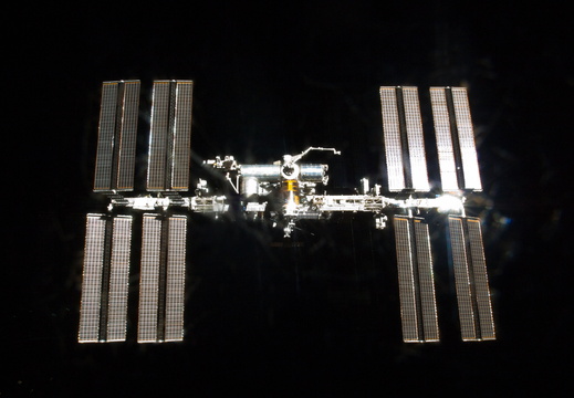 STS133-E-10347