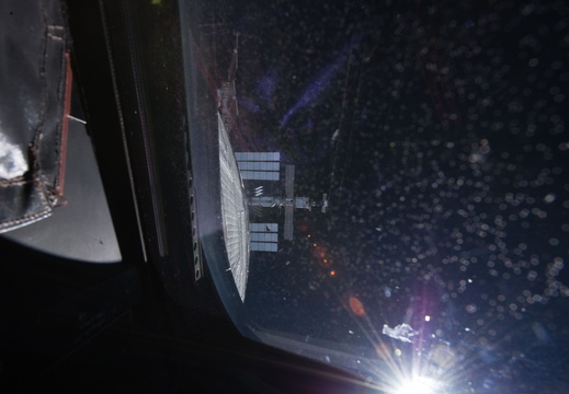 STS131-E-07583