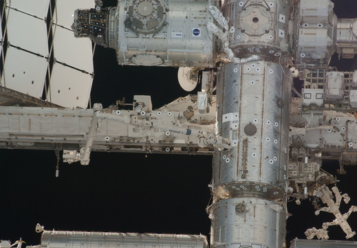 STS130-E-12258