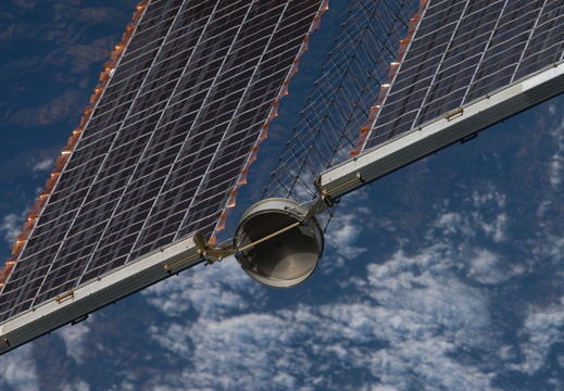 STS130-E-13041
