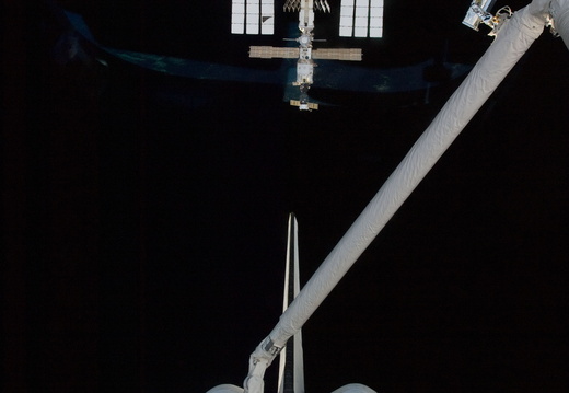 STS129-E-06451