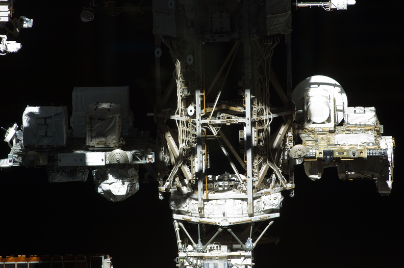 STS129-E-10073.jpg