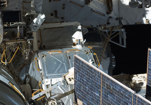 STS129-E-07658