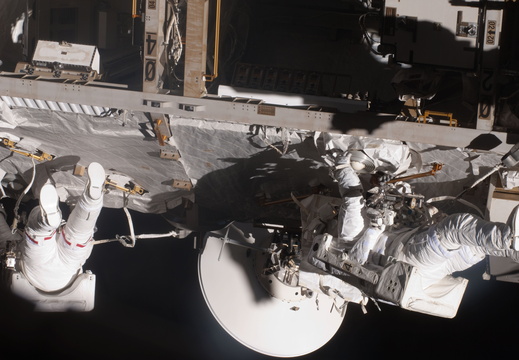 STS128-E-07730