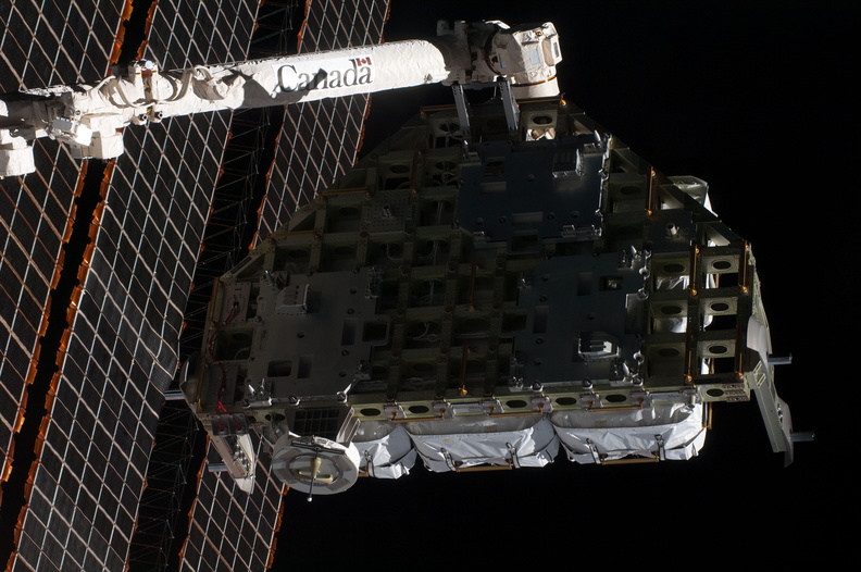 STS127-E-08382.jpg