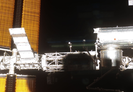 STS124-E-10192