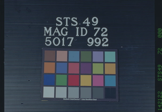 STS049-72-000