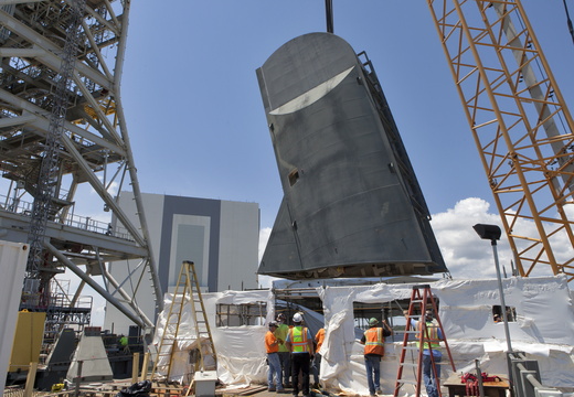 KSC-20180712-PH-KLS01-0049