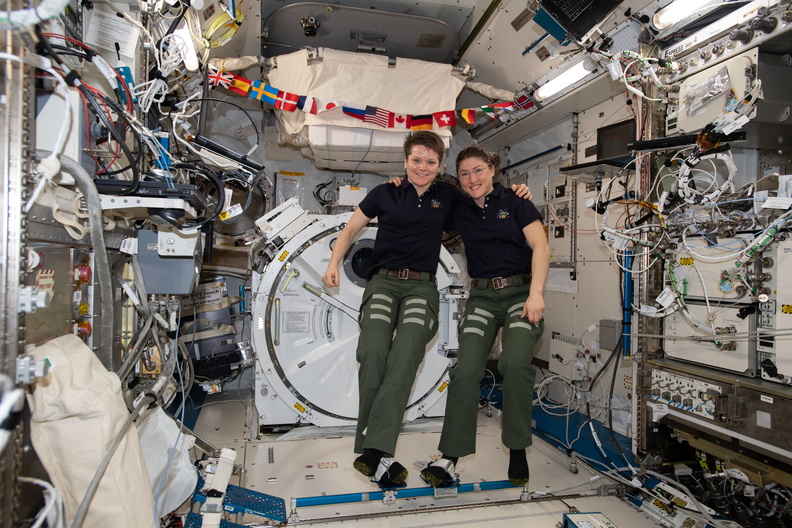 nasa-astronauts-anne-mcclain-and-christina-koch_47630249141_o.jpg