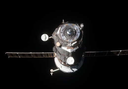 nasa2explore 7097198139 ISS Progress 46 Departs
