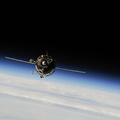 nasa2explore_9954559304_Soyuz_TMA-10M_Spacecraft_Approaches_Station_for_Docking.jpg